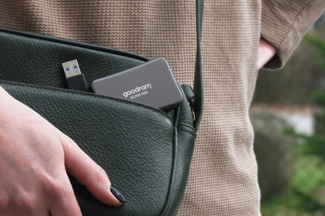 External SSD HL200 1TB USB-C
