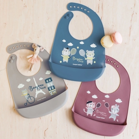 Hluboká kapsa zachytí drobky a tekutiny