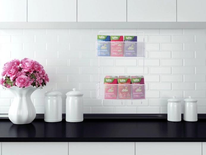 Dve odlagalni polici za maksimalen red