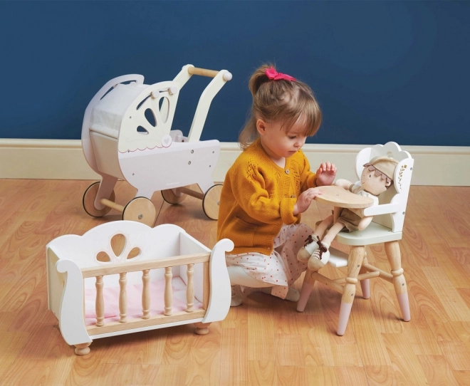 Wooden High Chair for Dolls by Le Toy Van