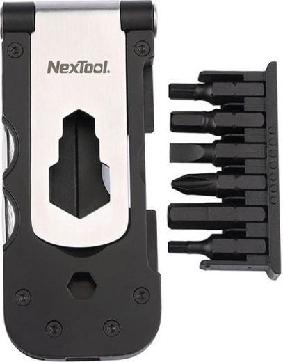 Practical screwdriver case
