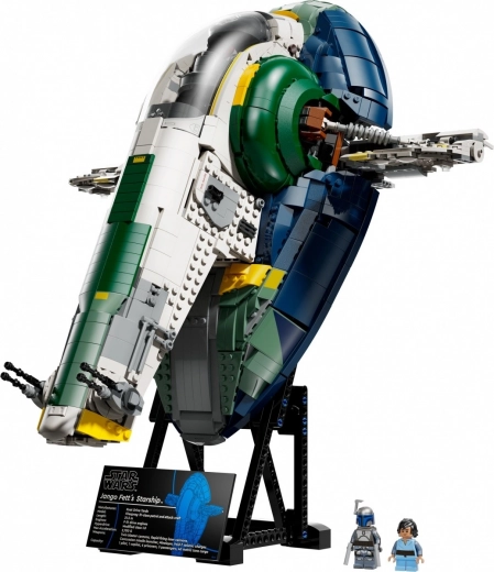 Two minifigures for authentic scenes