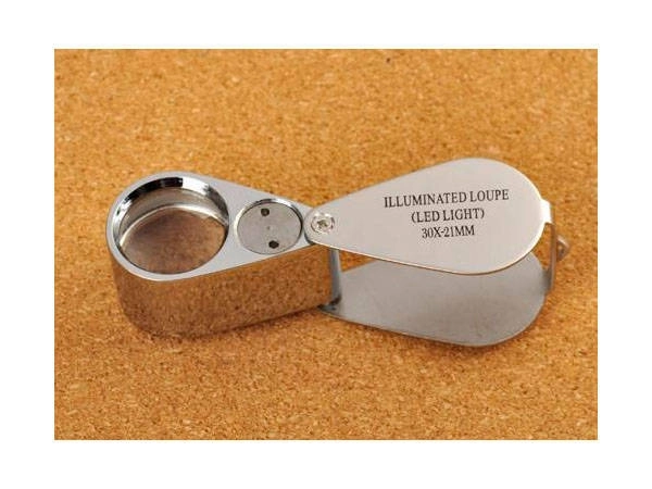 Zsebékszerész Lupa 2 LED Diódával 30x