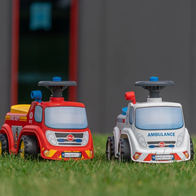 Ambulanza cavalcabile con sedile apribile e clacson