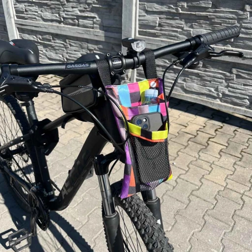 Stabilne mocowanie do większości kierownic