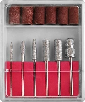 Bohatá sada nástavců pro všestranné použití